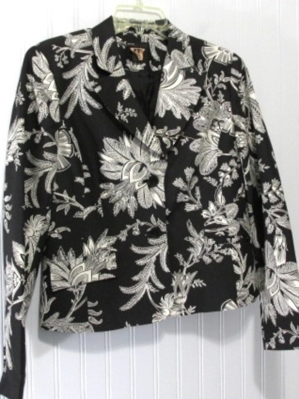 Black & White Floral Cropped Silk Blazer, Size 8